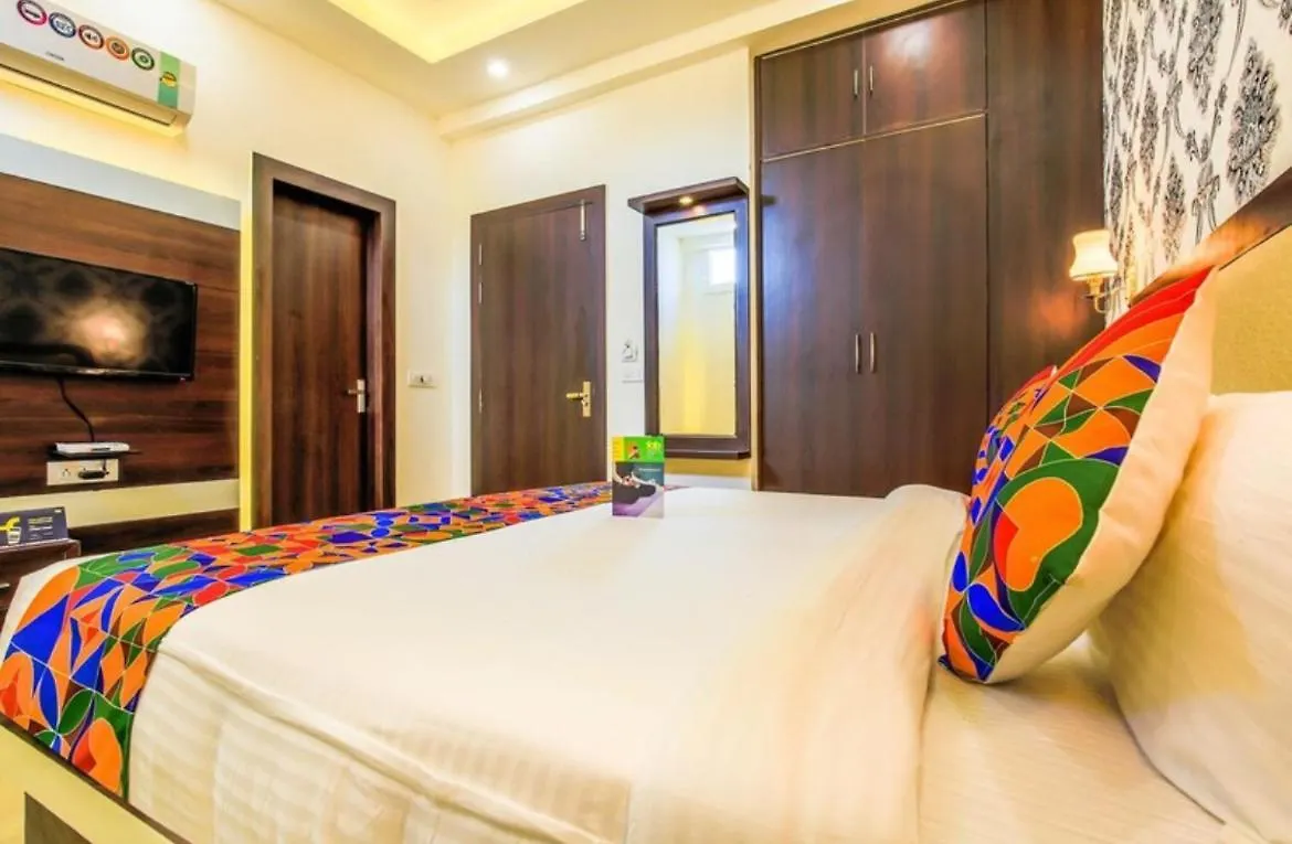 Hotel Urban Home Stay Near Taj Mahal Tajganj Guest house